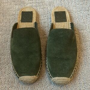 Like New Tory Burch Espadrille Mules - Olive Green